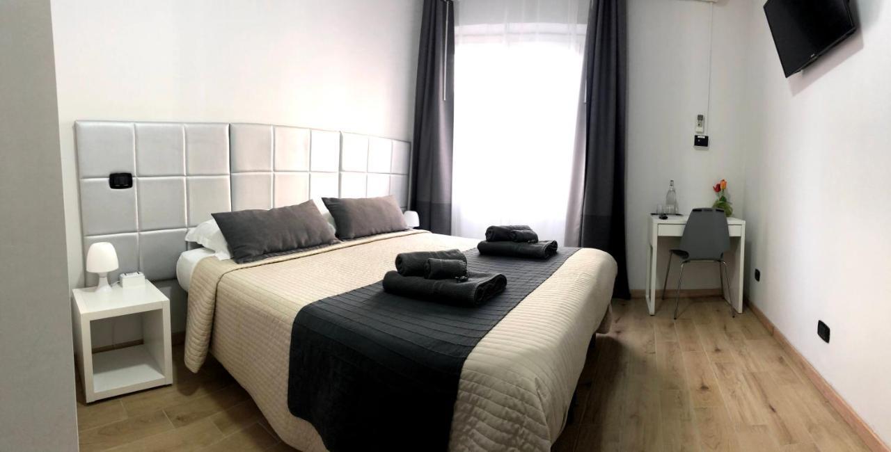 Bed and Breakfast Avec Moi Roma Exterior foto